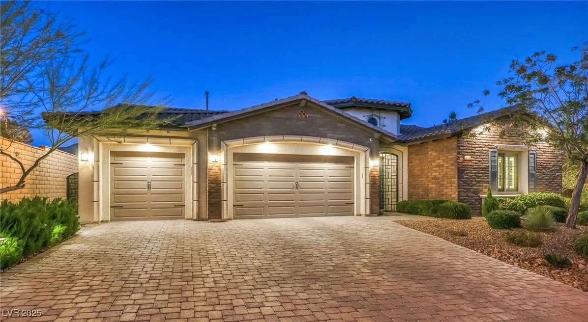 12132 Dorada Coast Avenue photo 3
