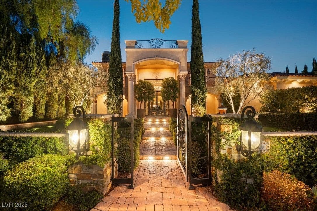8808 Greensboro Lane