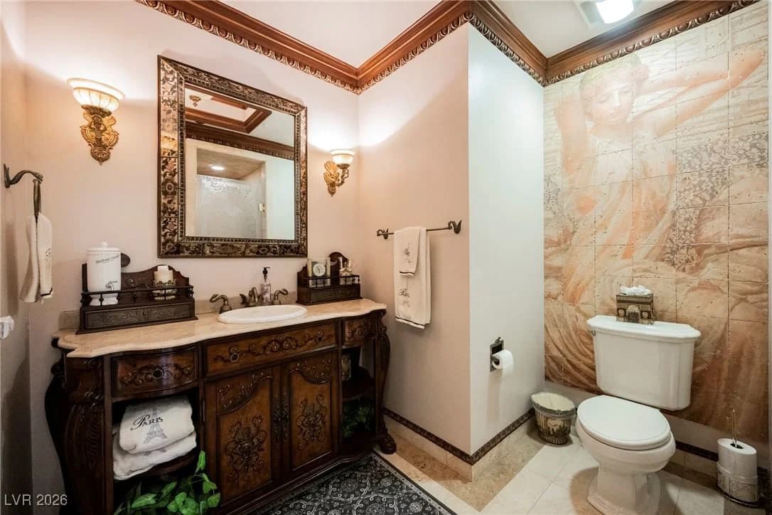 2747 Paradise Road photo 4