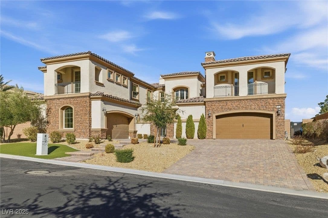 84 Olympia Chase Drive photo 2
