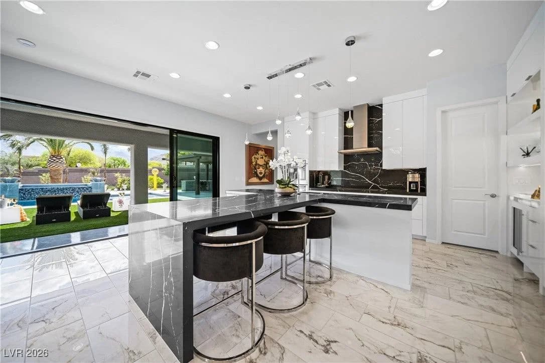 5825 Alice Landing Court