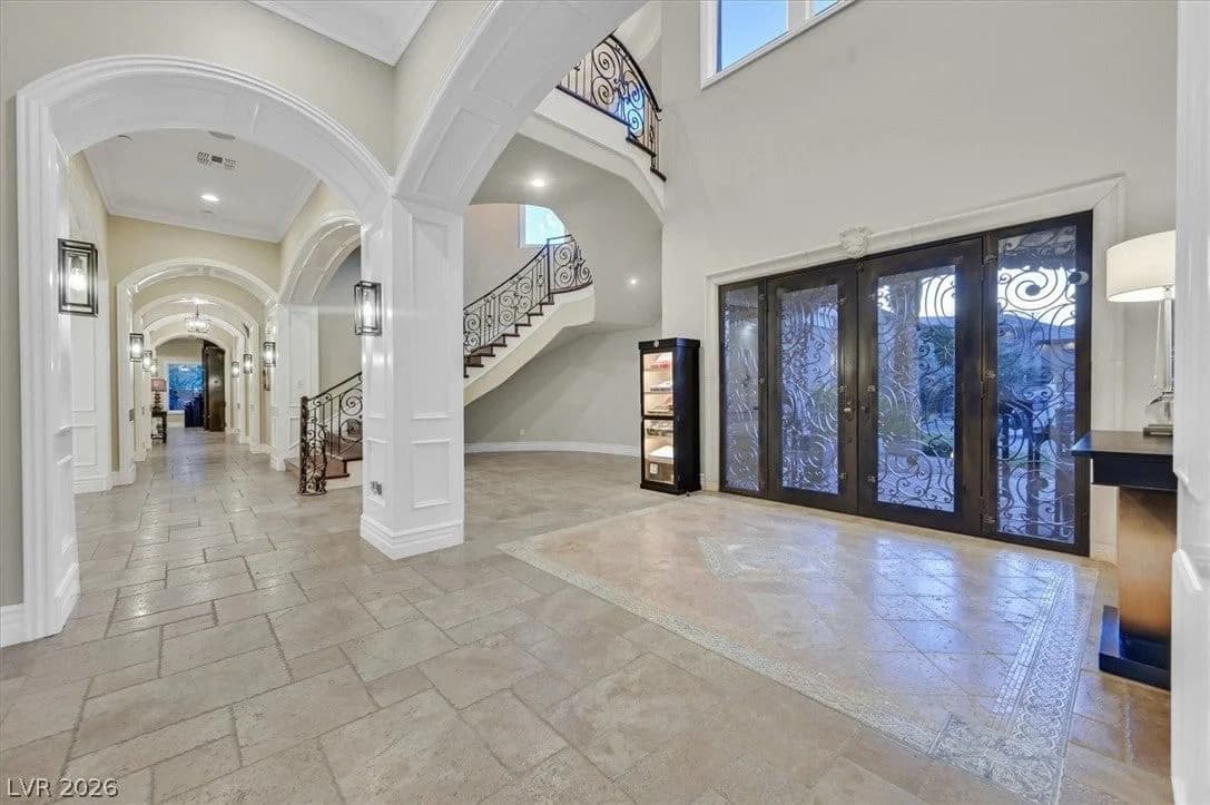 2990 Bella Kathryn Circle photo 3