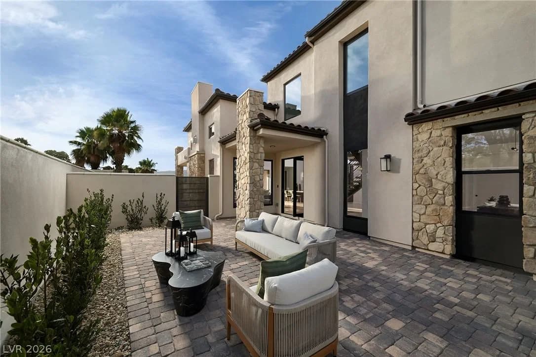 45 Bellissima Lago Court photo 5