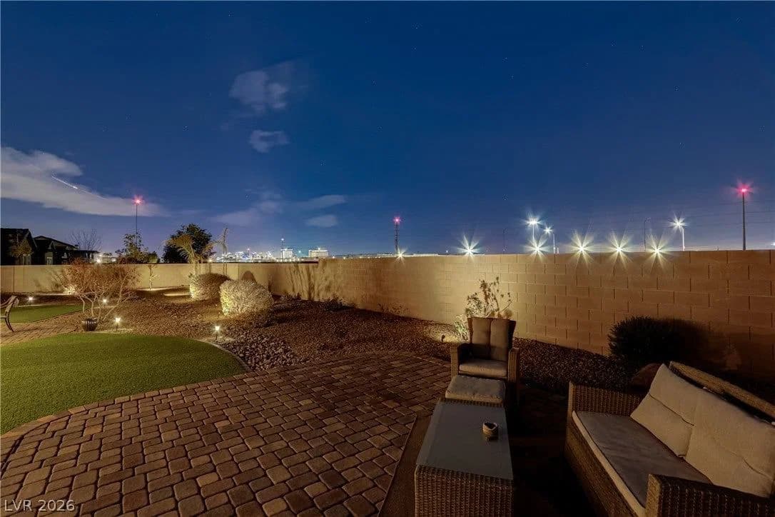 3906 Jacob Lake Circle photo 3