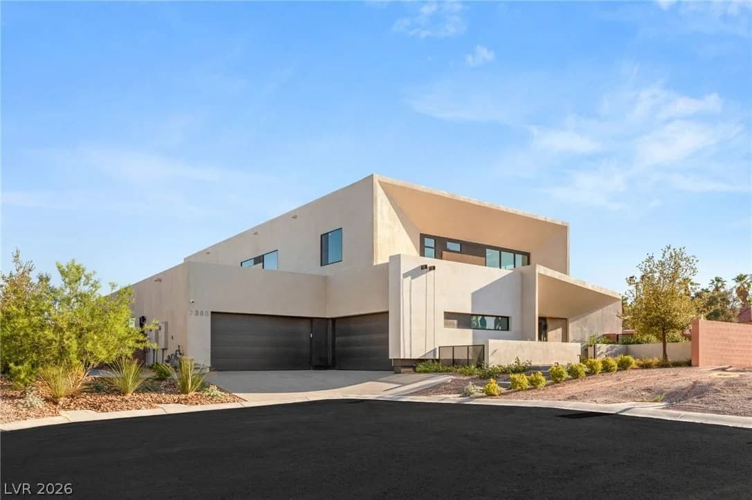 7385 Heron Canyon Court