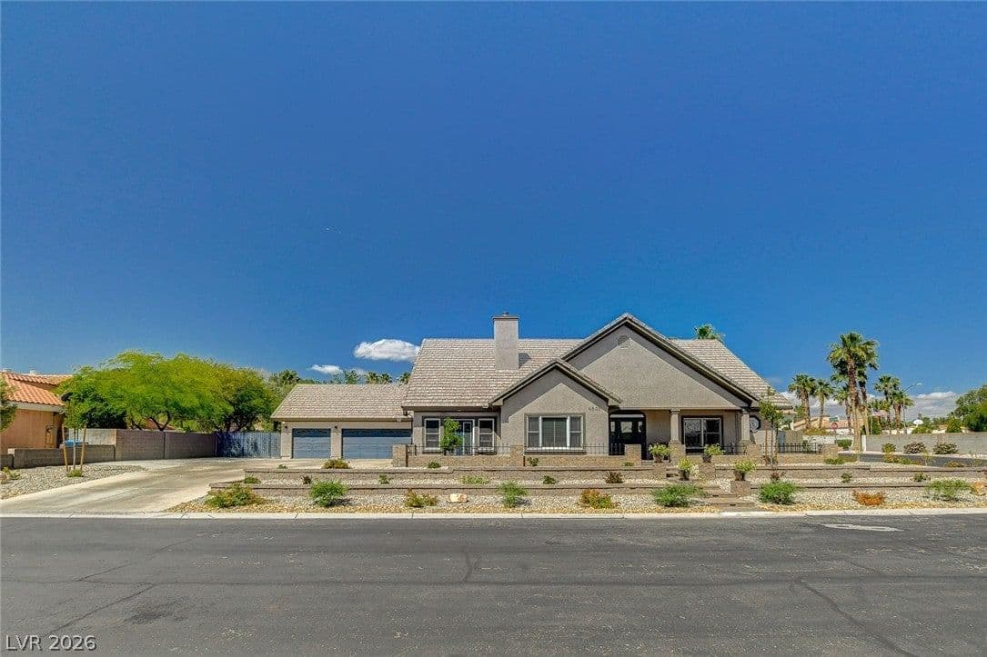 4535 Desert Bloom Court photo 2