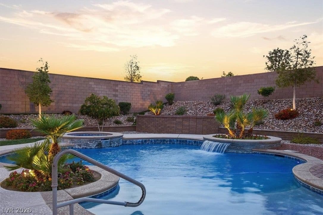 10380 Mystic Ledge Court photo 4