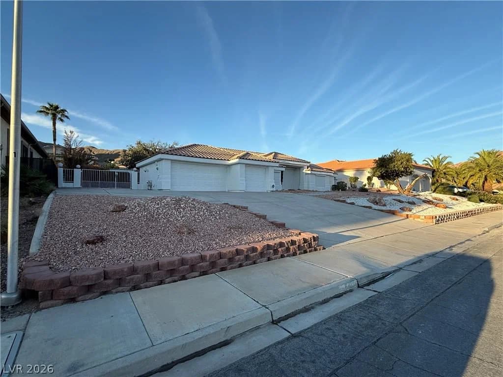 841 Lime Rock Road