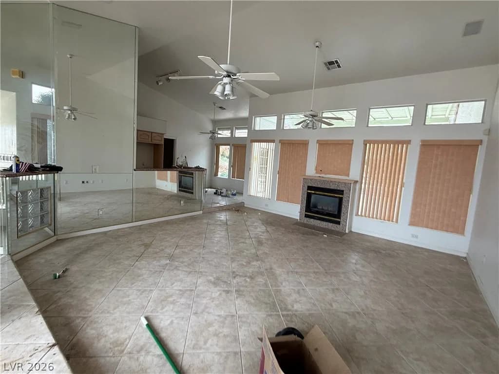 841 Lime Rock Road photo 2