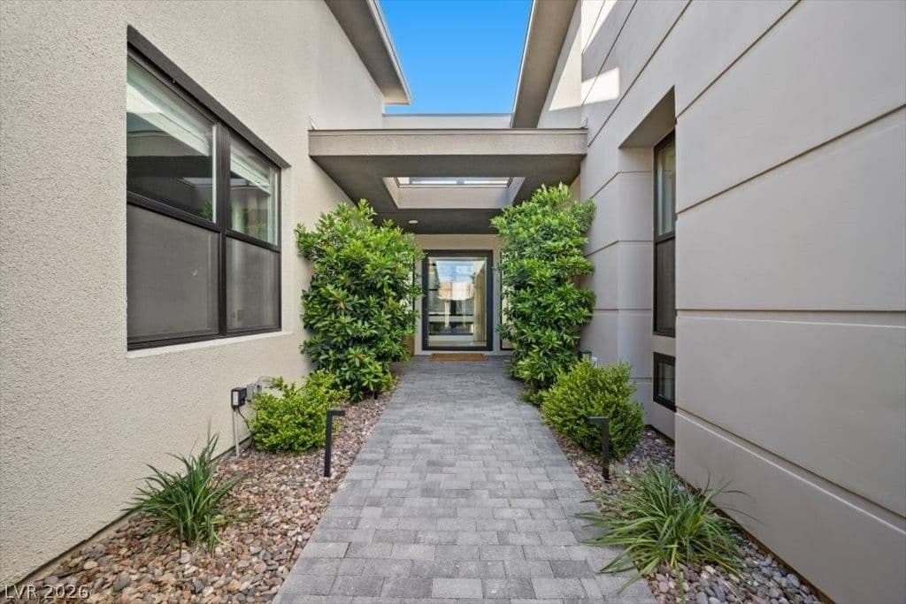 779 Bolide Street photo 5