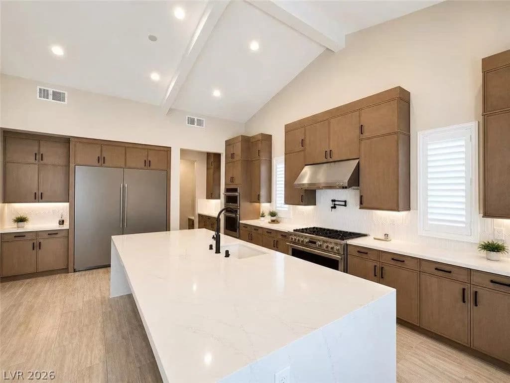 5569 Artex Avenue photo 3