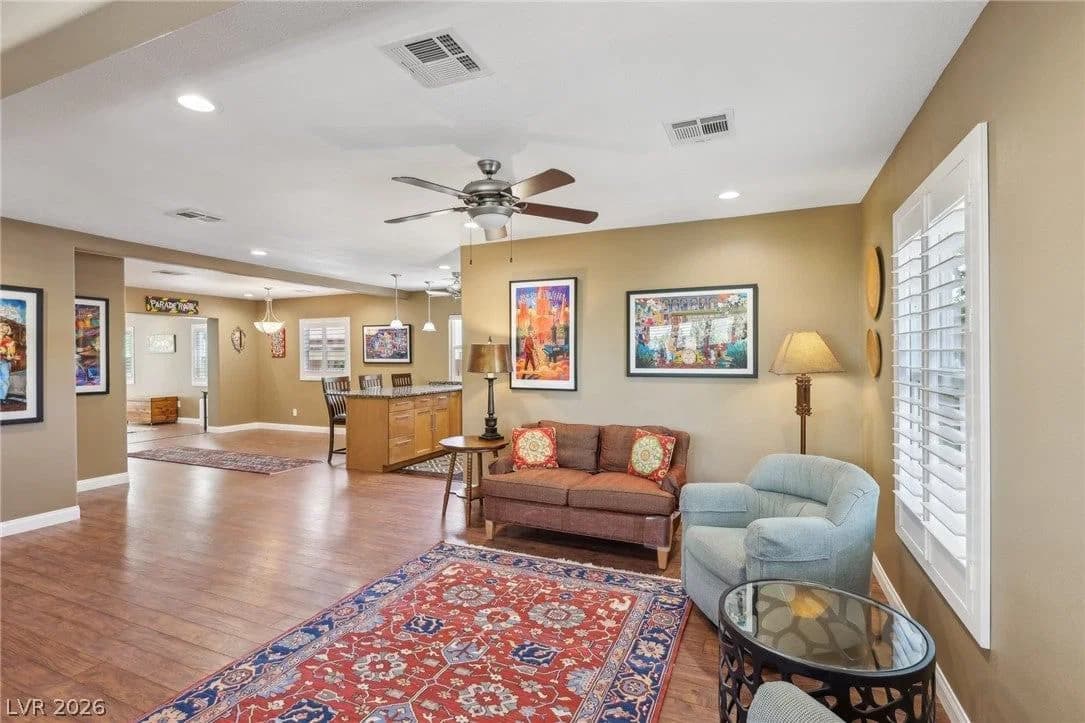 639 I Avenue photo 3