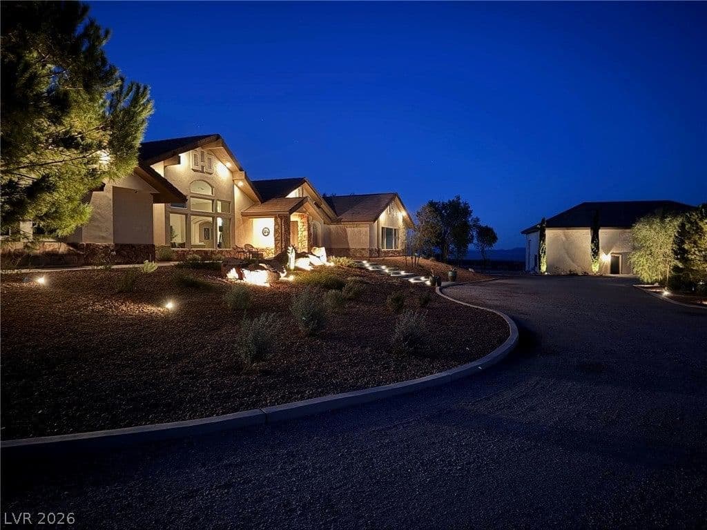 13490 Racel Street photo 2