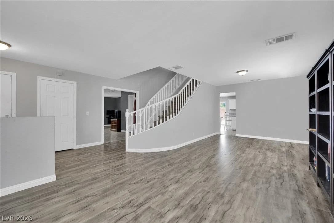 2120 Royal Caribbean Avenue photo 5