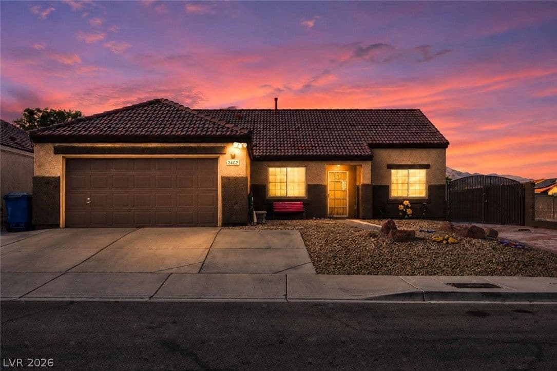 2402 White Sails Court photo 3