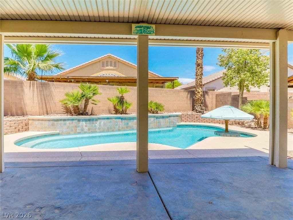 716 Fiesta Del Rey Avenue photo 5