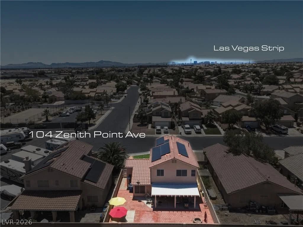 104 Zenith Point Avenue photo 5