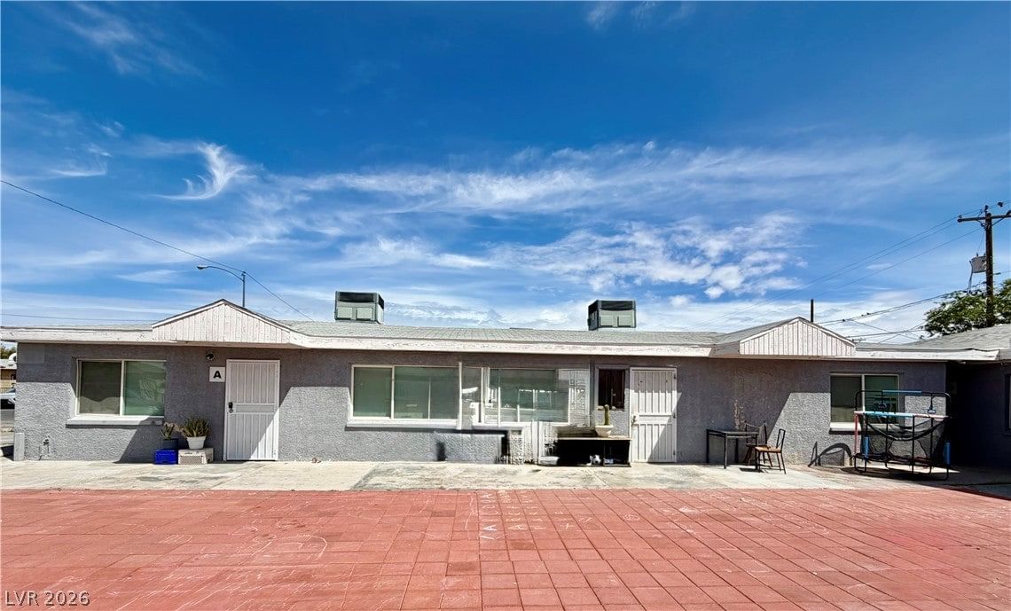2536 Carroll Street photo 2