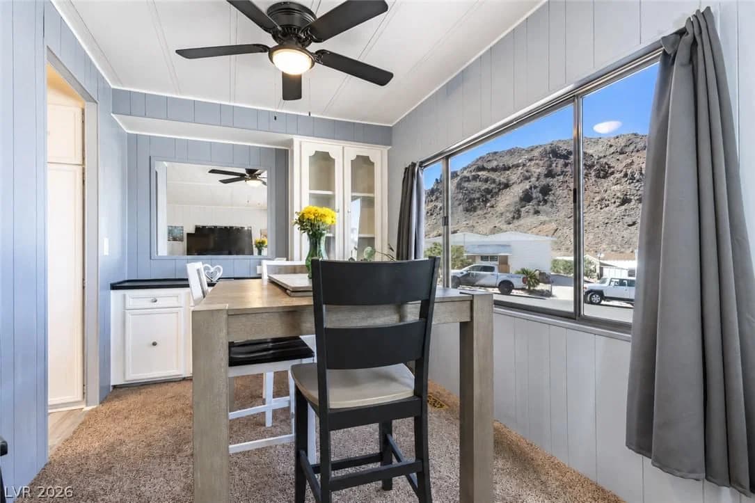 685 Mount Bona Way photo 4