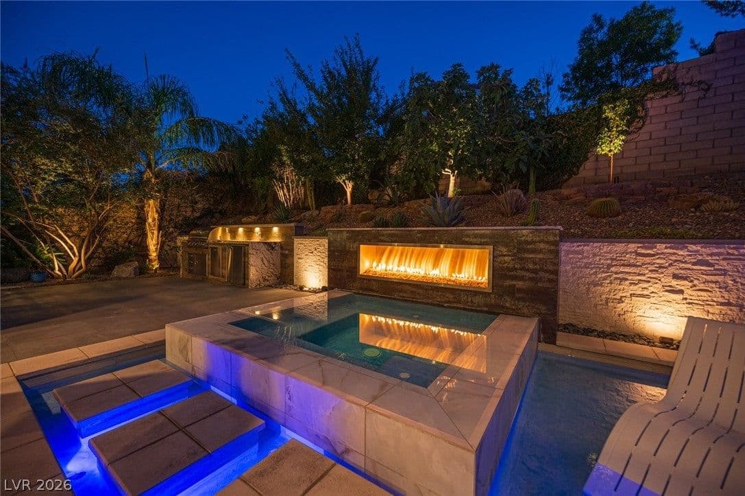 437 Beautiful Hill Court photo 2