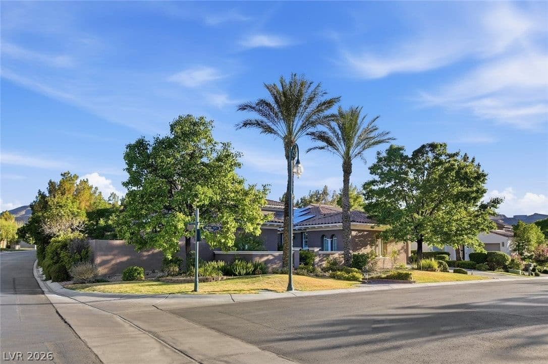 3307 Alpine Lily Drive photo 4