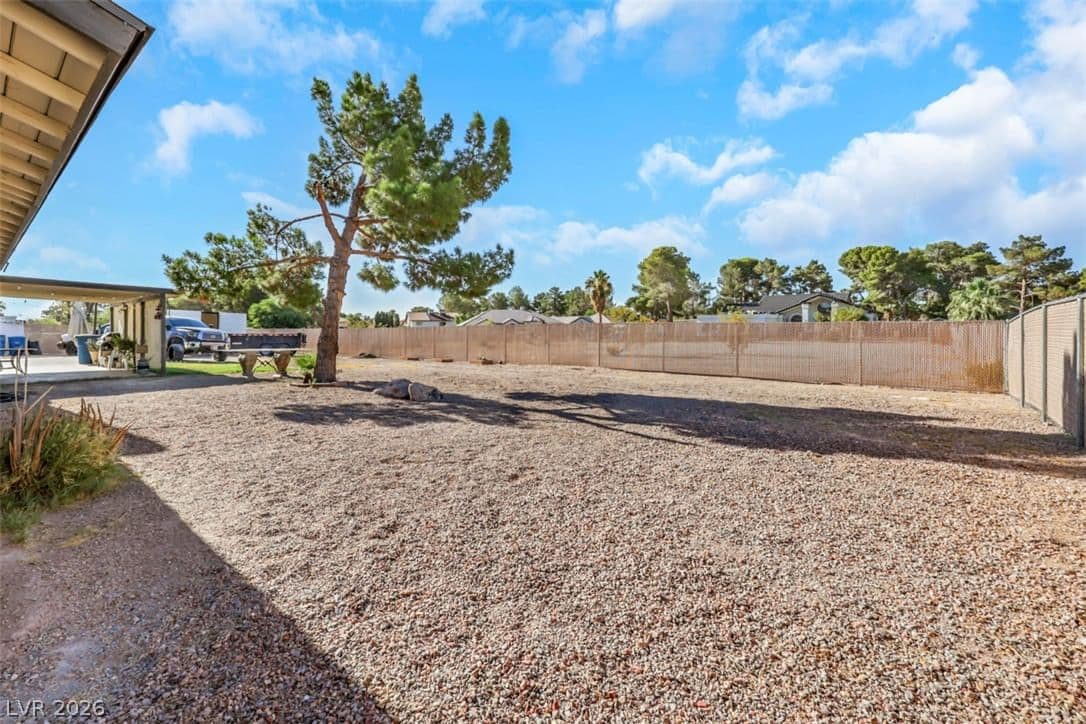 2715 Hacienda Avenue photo 3