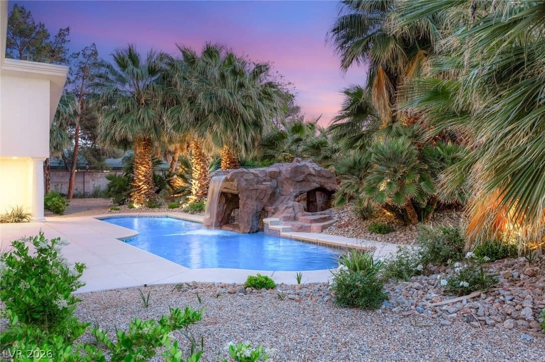 7185 Ranchito Circle