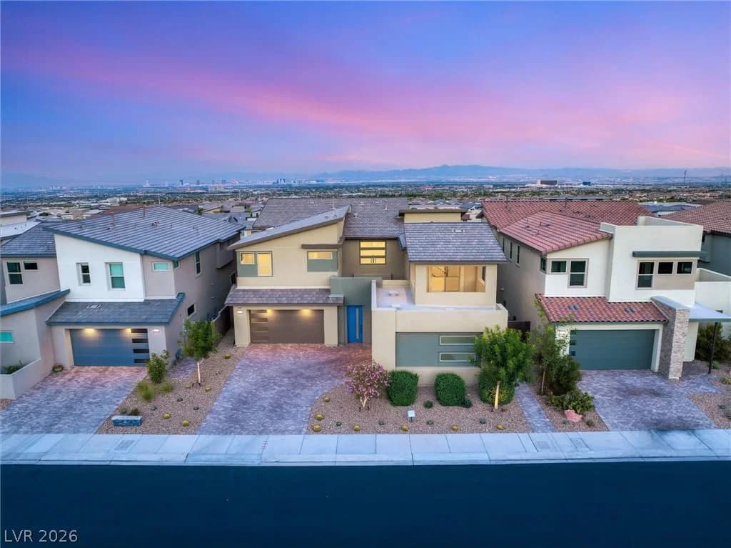 424 Crown Mesa Avenue photo 4