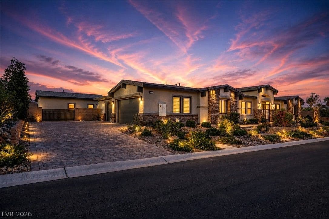 9520 Ponderay Court photo 3