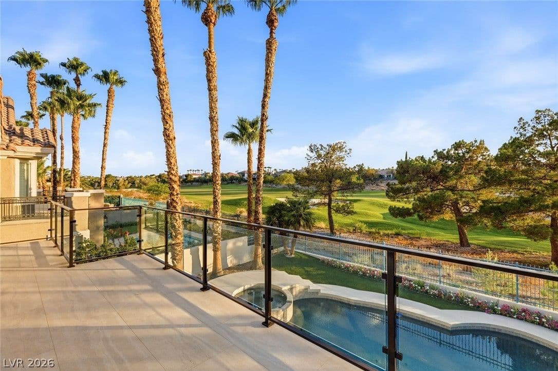1833 Corta Bella Drive photo 2