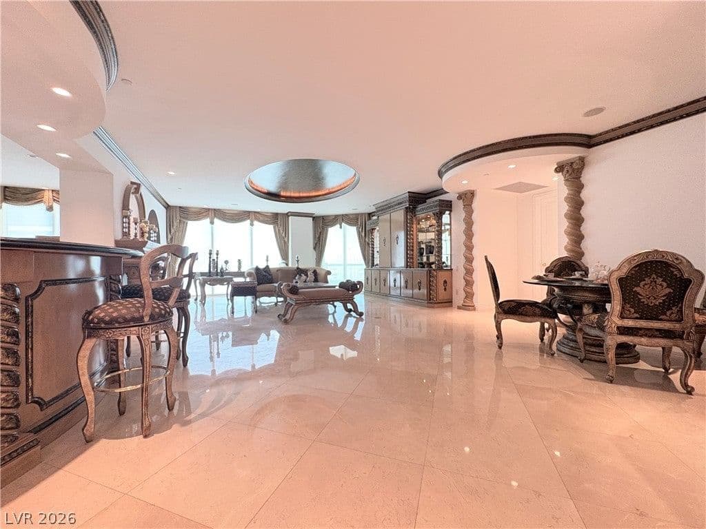 2857 Paradise Road photo 3