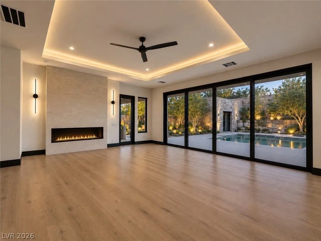 48 Panorama Crest Avenue photo 3