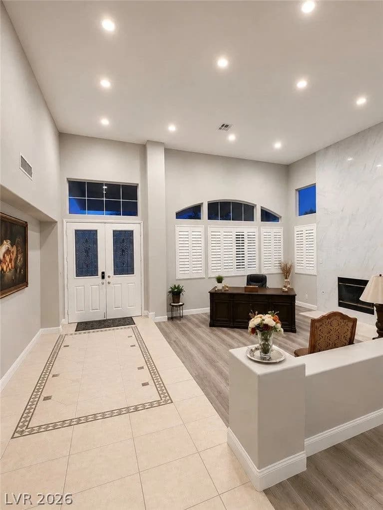 3187 Azure Bay Street photo 2
