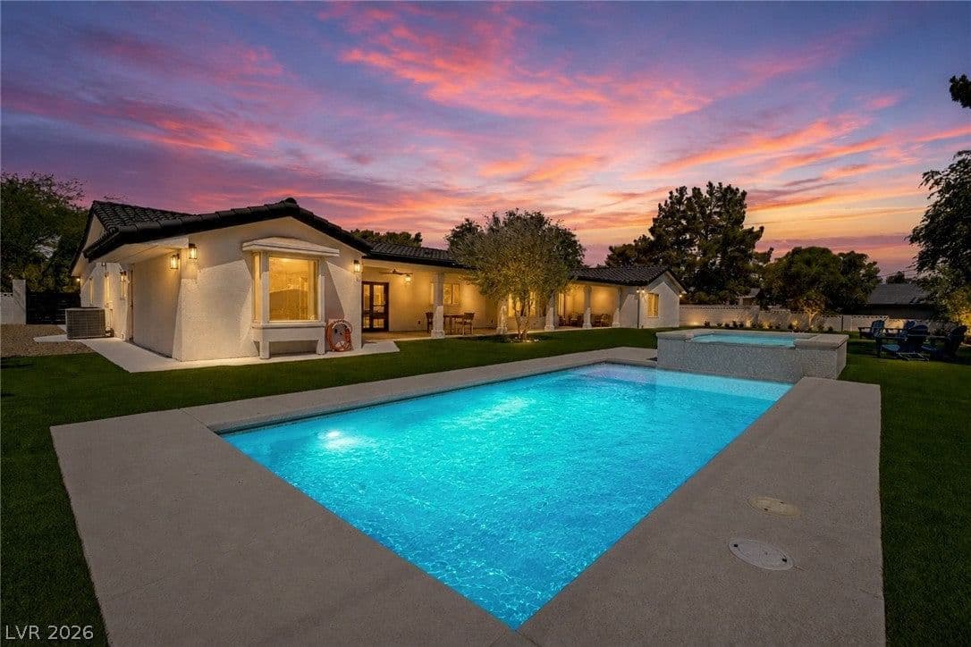 6980 Mira Vista Street photo 2