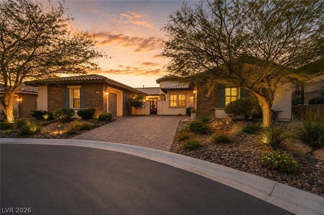 81 Navarra Canyon Court photo 2