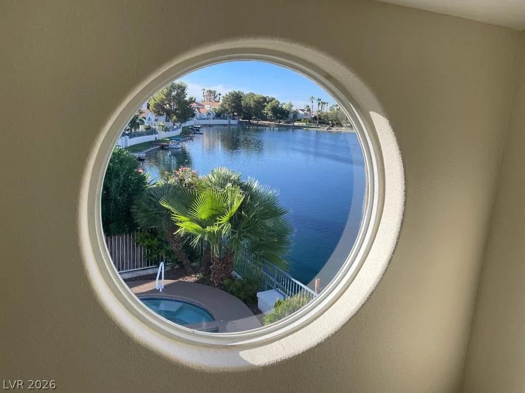 2960 Sun Lake Drive photo 2