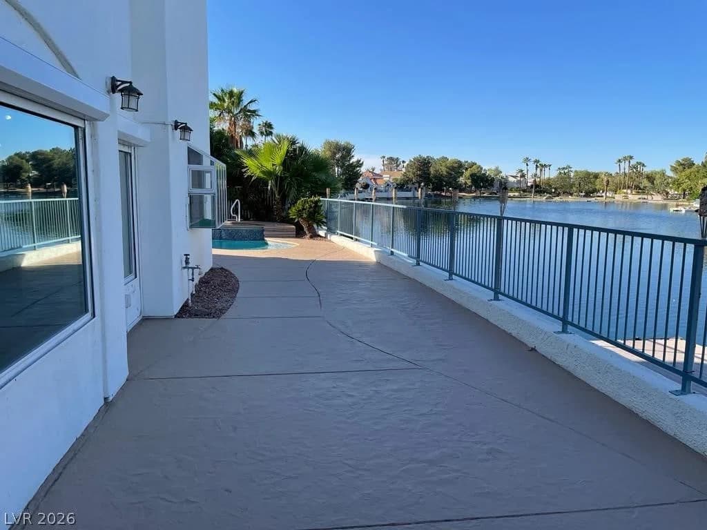 2960 Sun Lake Drive photo 3