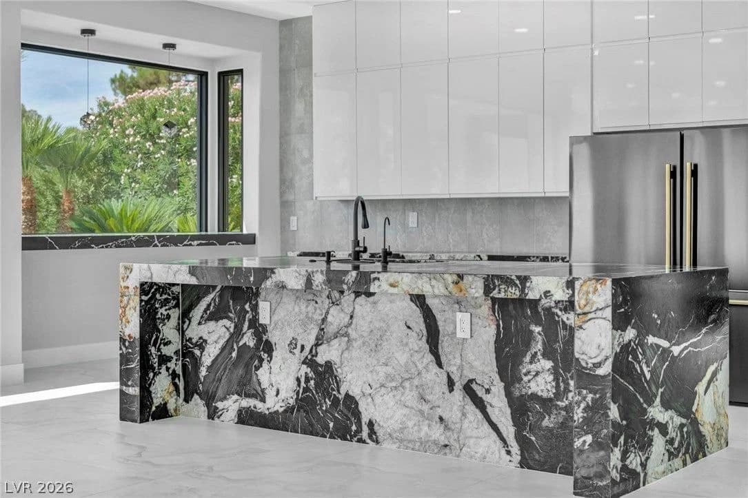 9501 Villa Ridge Drive photo 3