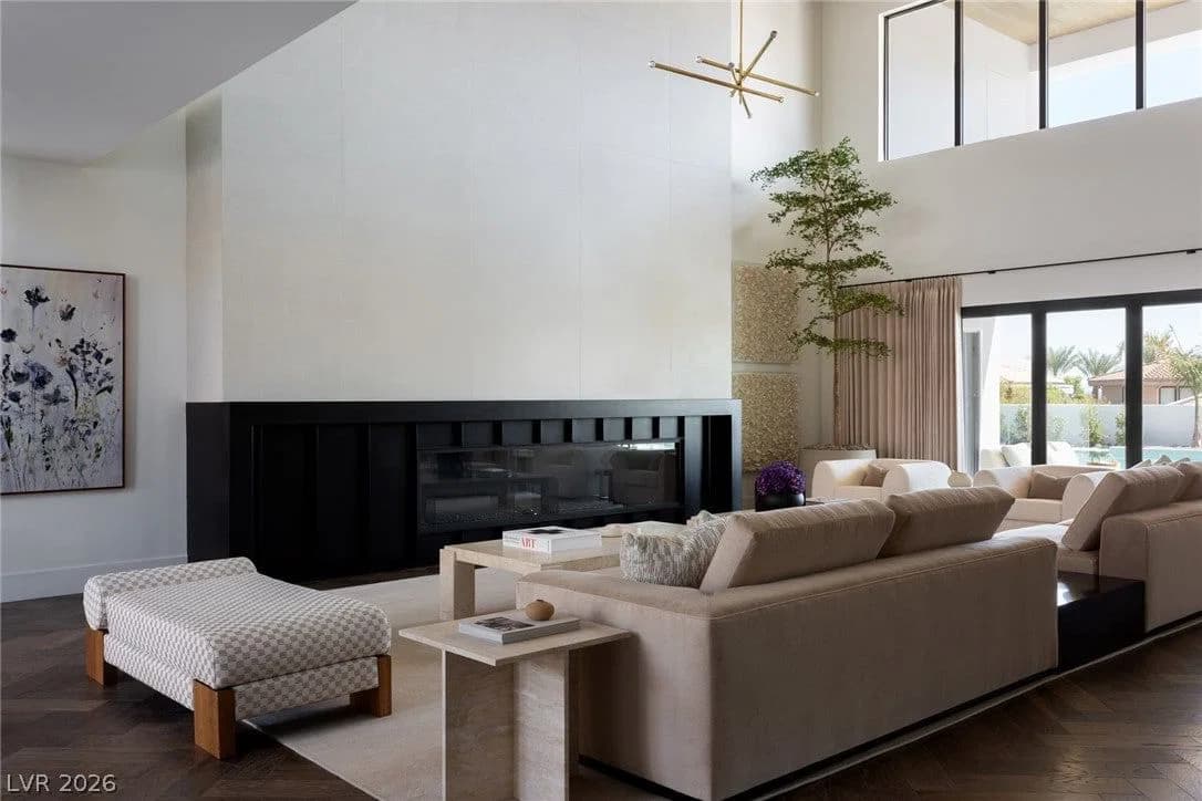 5086 Scenic Ridge Drive photo 3