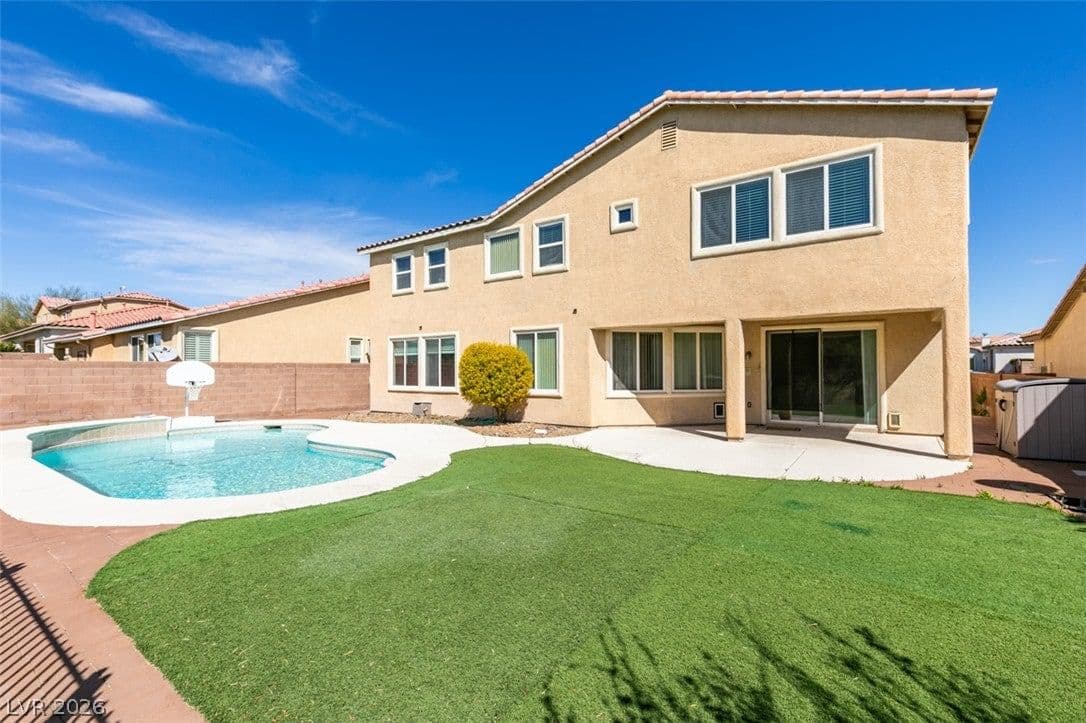 3109 Grass Sparrow Drive photo 2