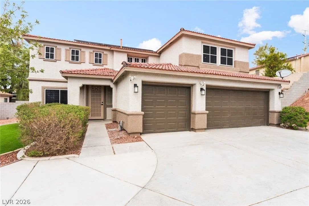 6321 Eagle Pass Court photo 2