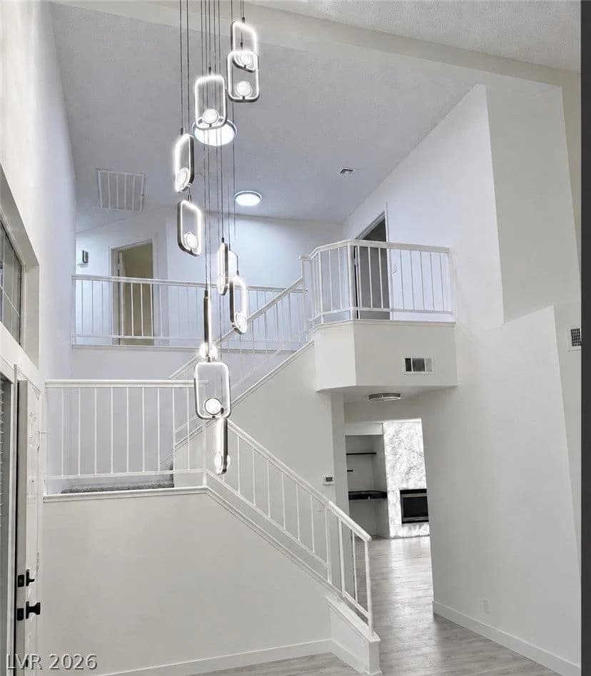 4233 Glass Lantern Drive photo 4