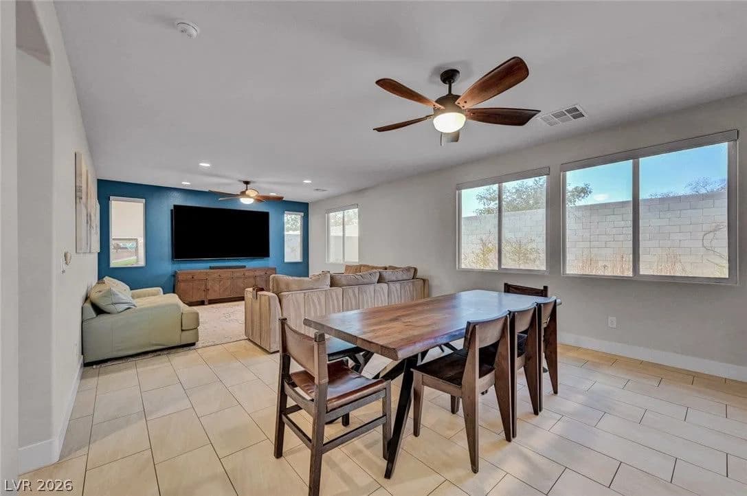 1502 Bryce Canyon Street photo 5