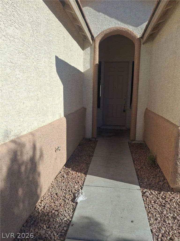 4002 Champagne Wood Drive photo 4