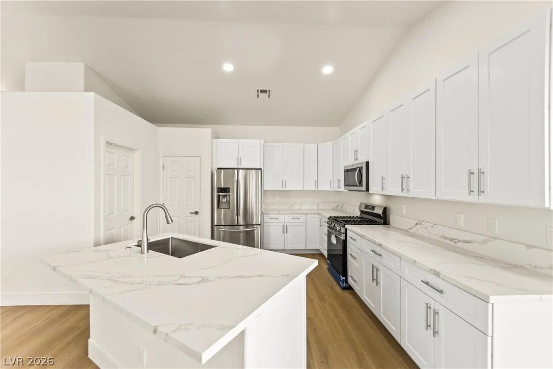 4330 Cobblehill Way photo 3