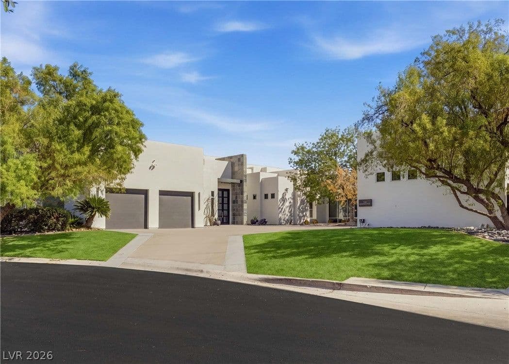 3716 Caesars Circle photo 5