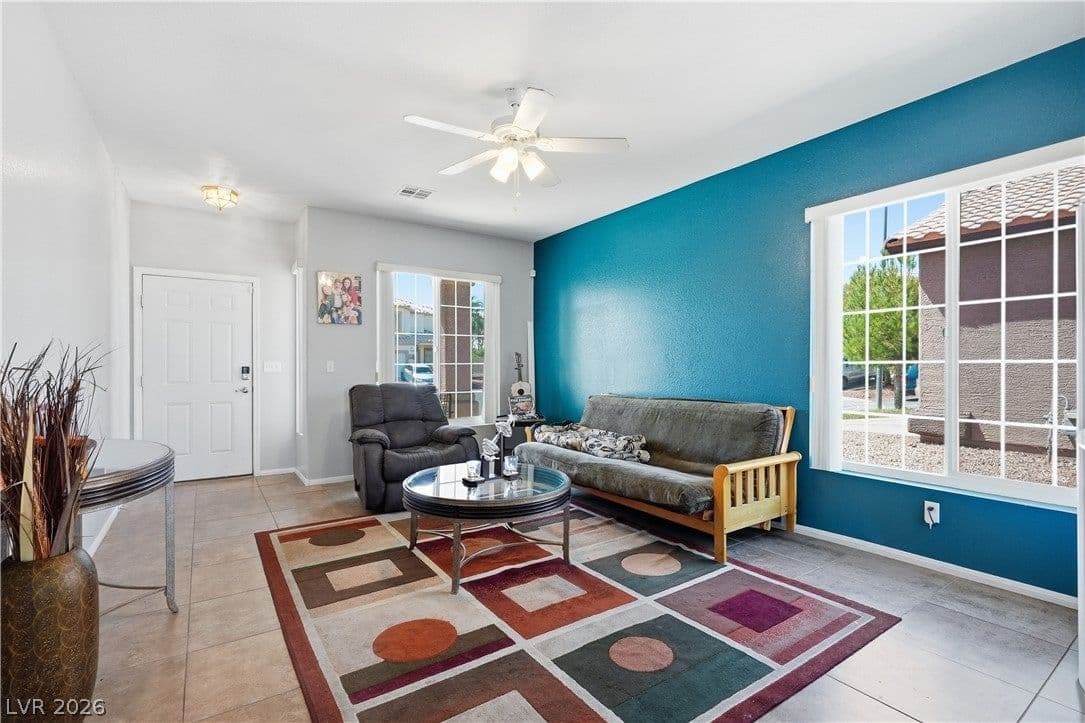 1608 Knoll Heights Court photo 5