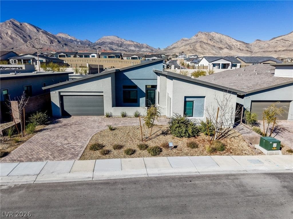 477 Highview Ridge Avenue photo 4