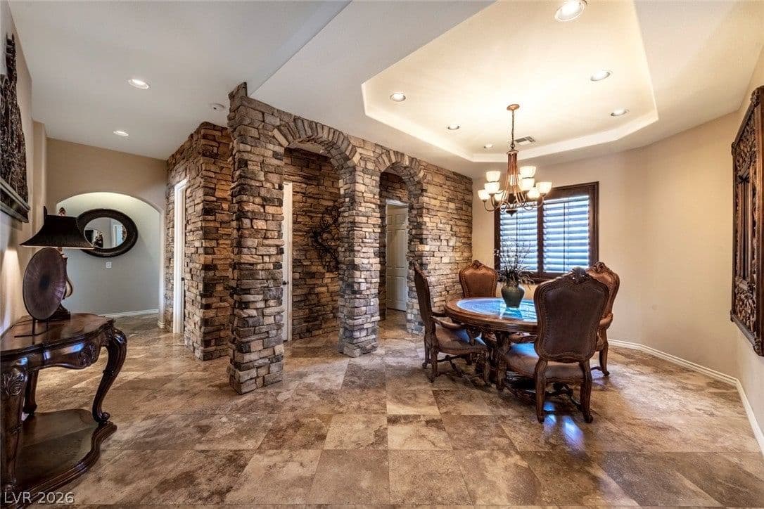 7561 Prancing Pony Court photo 5
