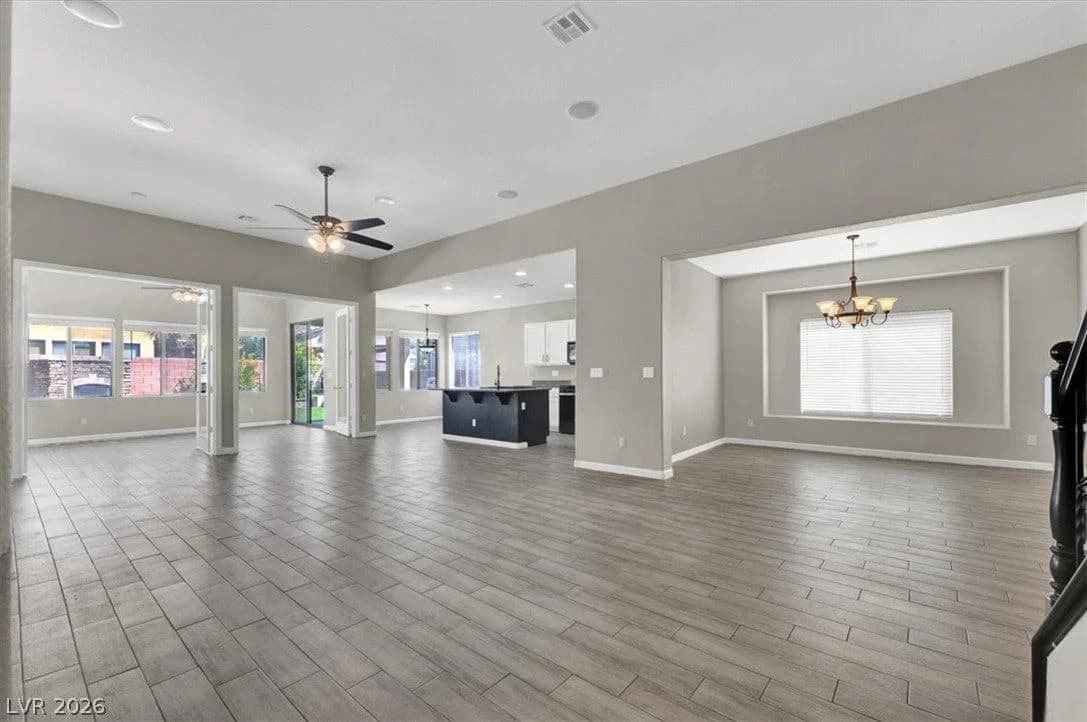 3836 Bowers Hollow Avenue photo 3